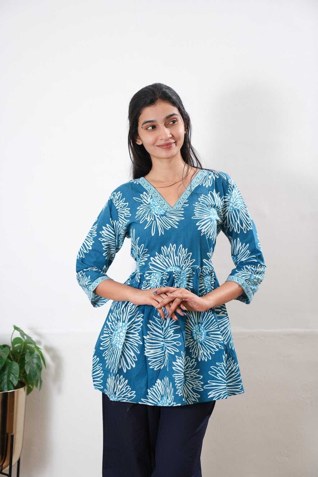 Peplum cotton short kurti - Blue dahlia