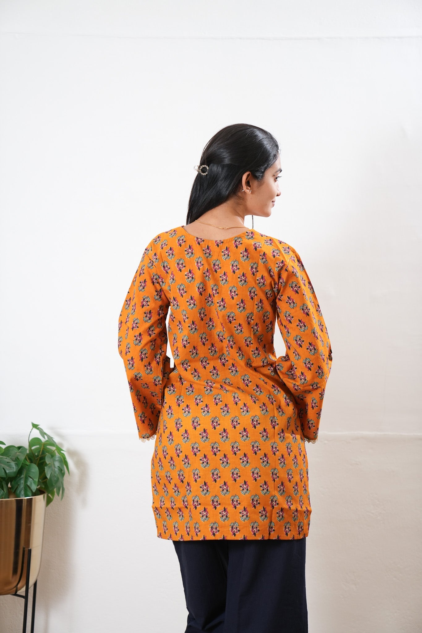 V neck cotton short kurti - Orange