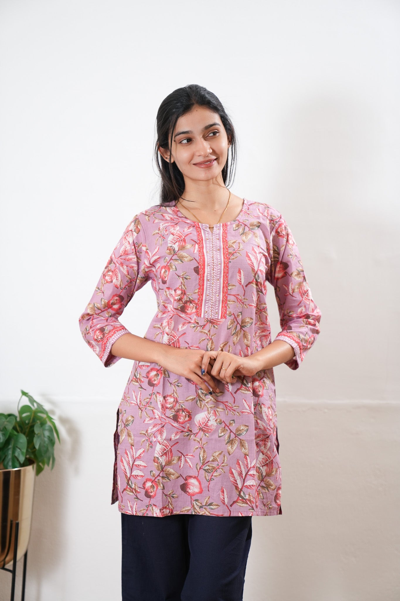 Round neck cotton short kurti - Orchid
