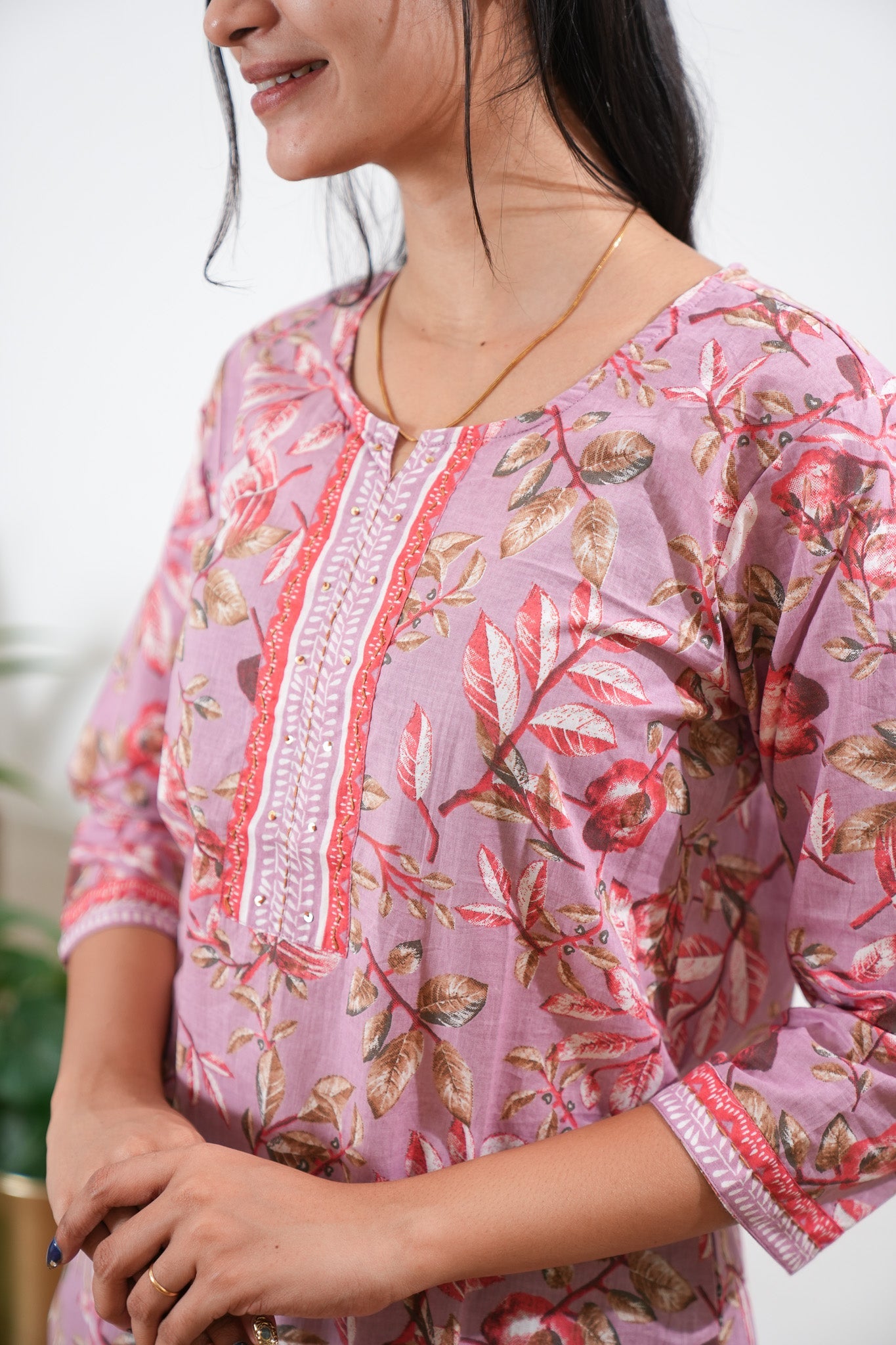Round neck cotton short kurti - Orchid