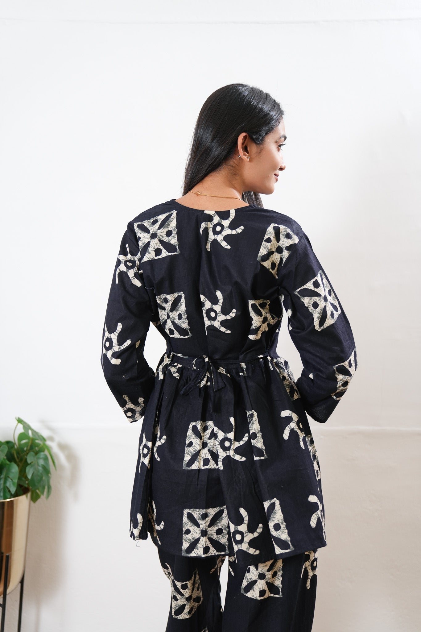 Midnight black butta v neck cotton co- ords set
