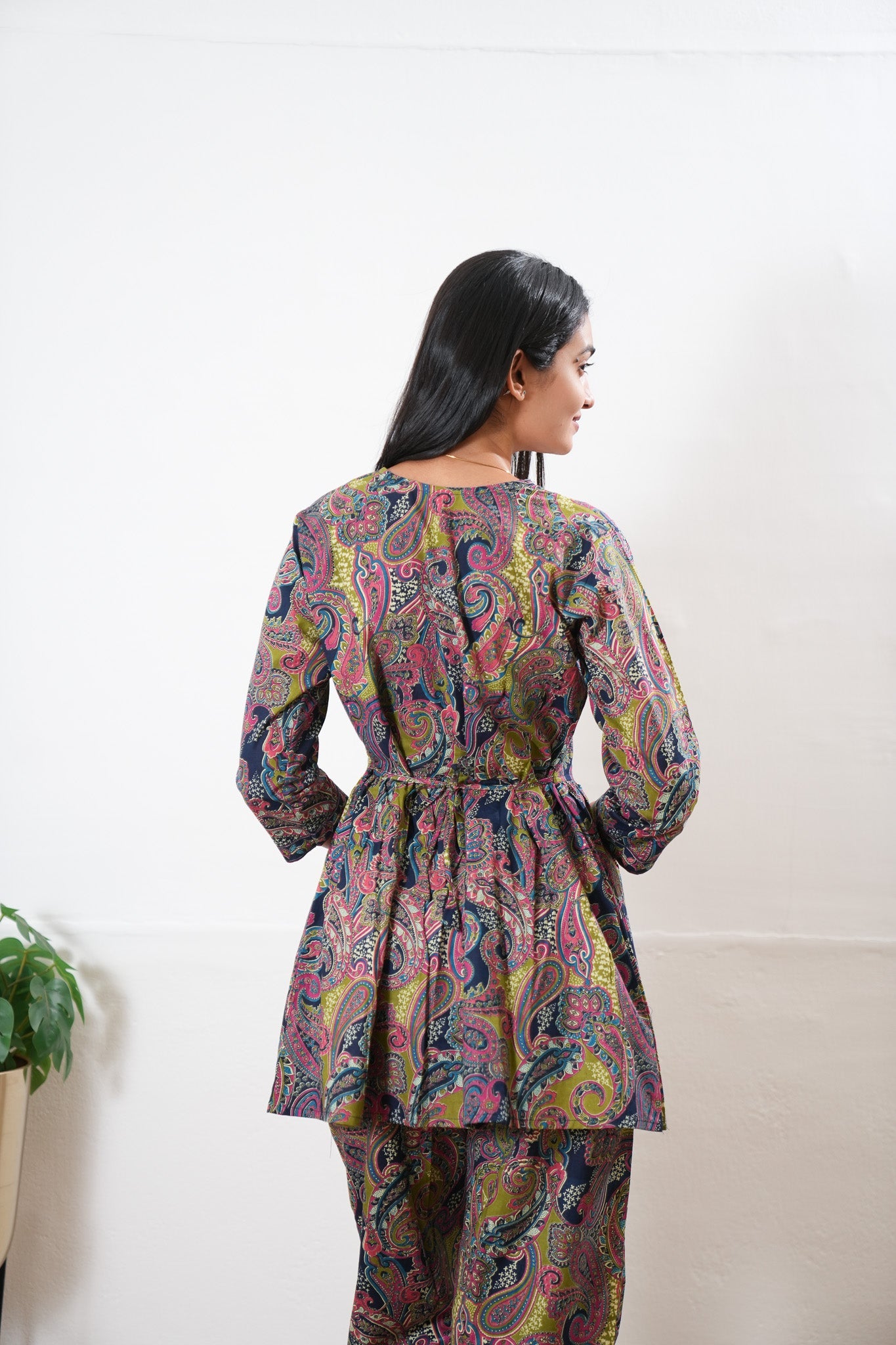 Multicoloured v neck cotton co-ords set