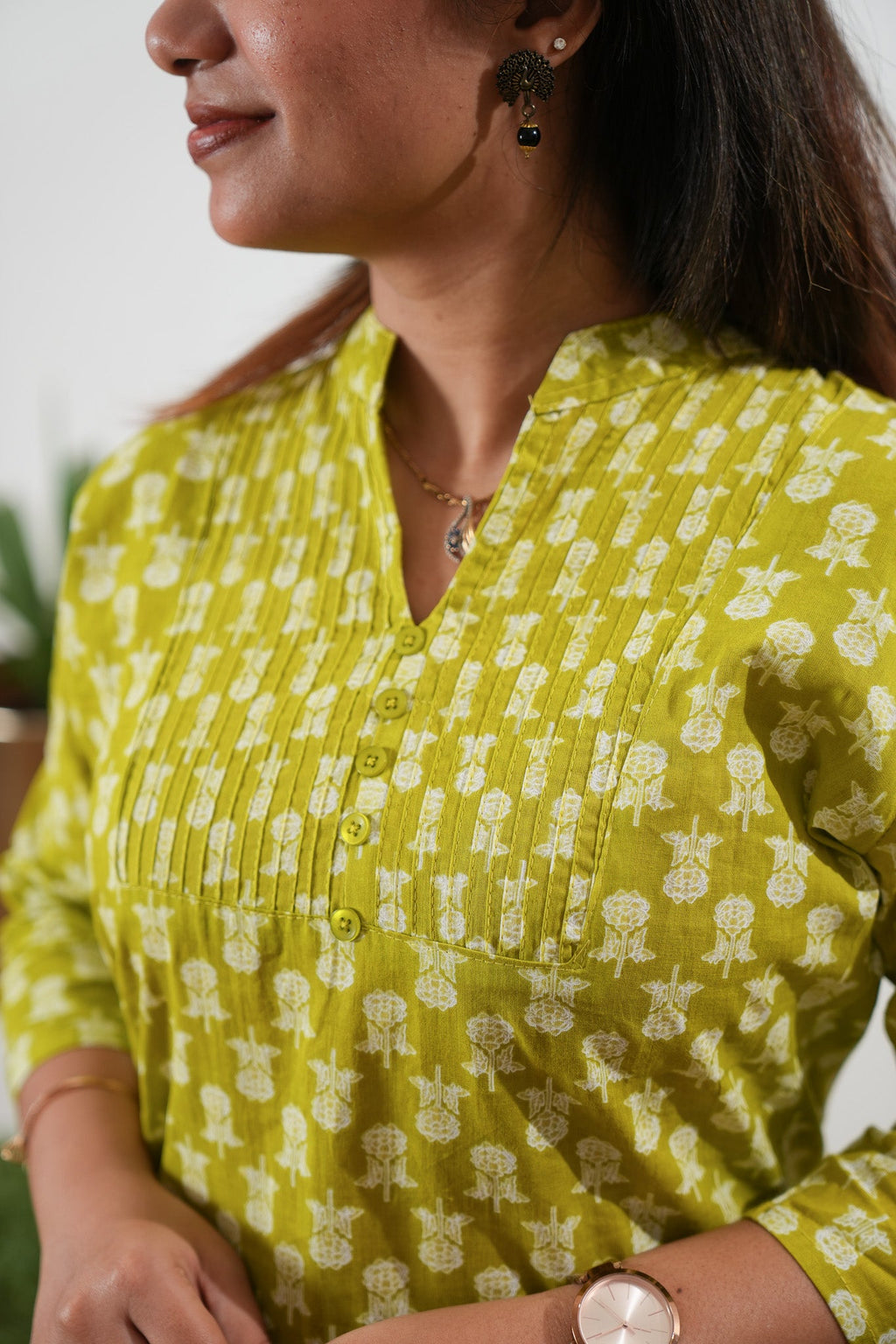 Pintex cotton short kurti - Lime green