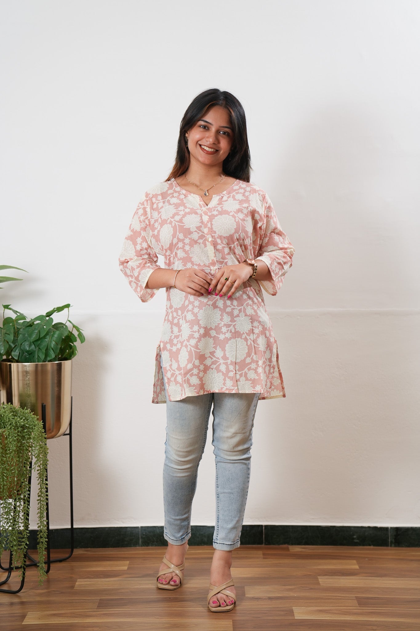 Round neck cotton short kurti -Coral