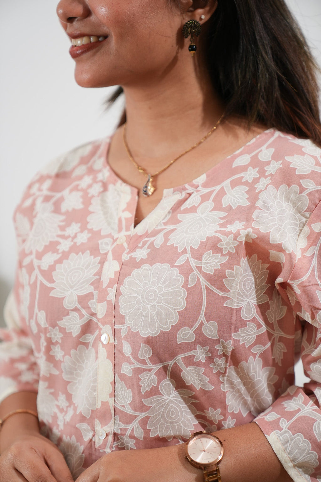 Round neck cotton short kurti -Coral