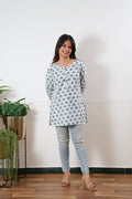 Round neck cotton short kurti - Blue butta
