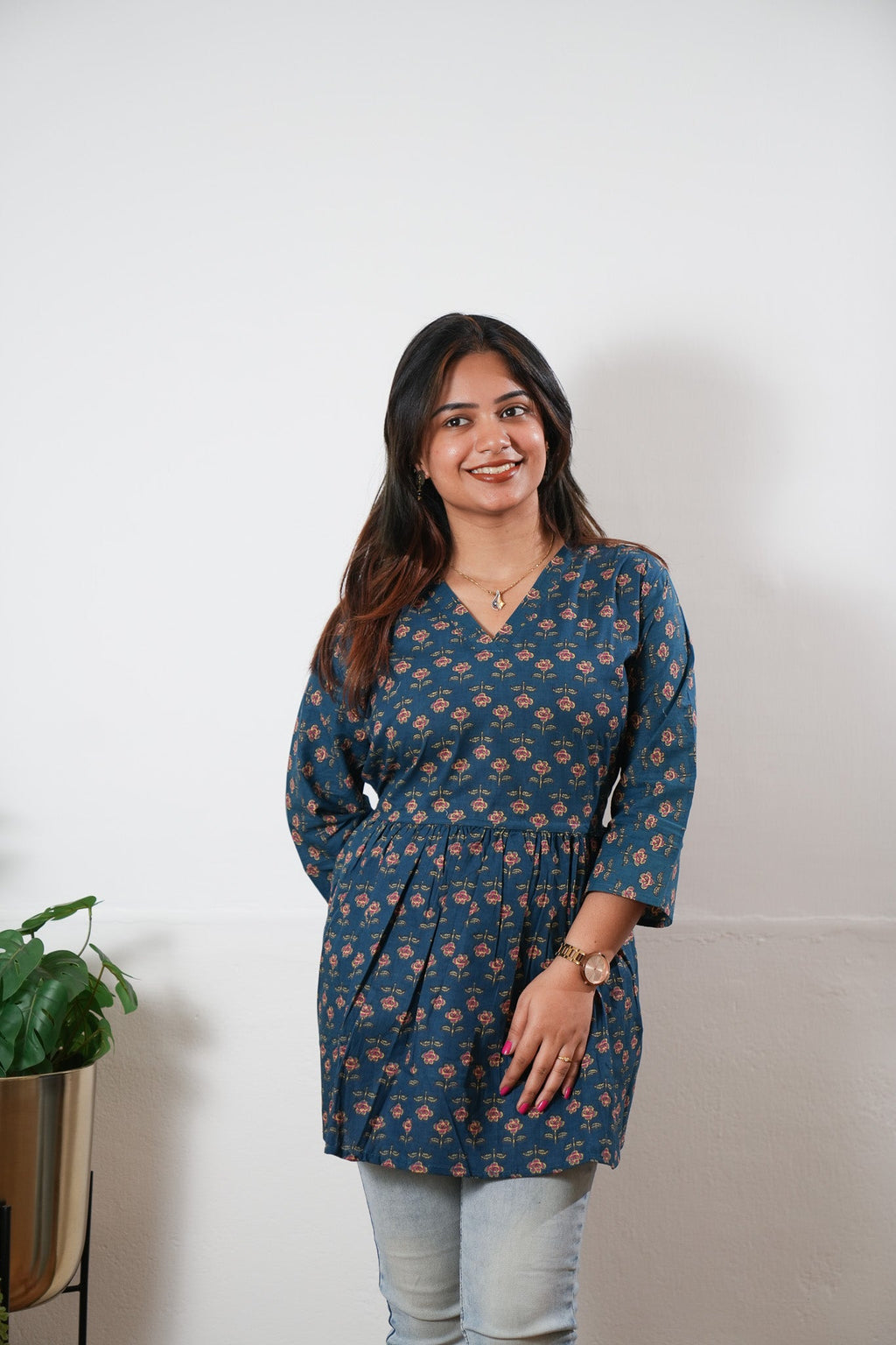 Peplum cotton short kurti - Blue roses