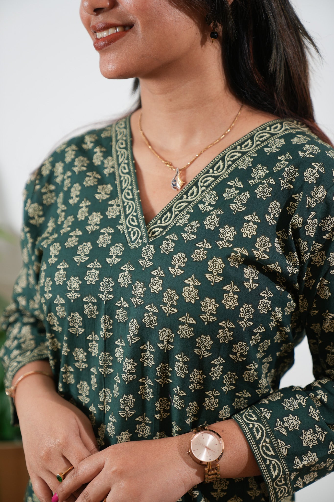 V neck cotton short kurti -Forest green