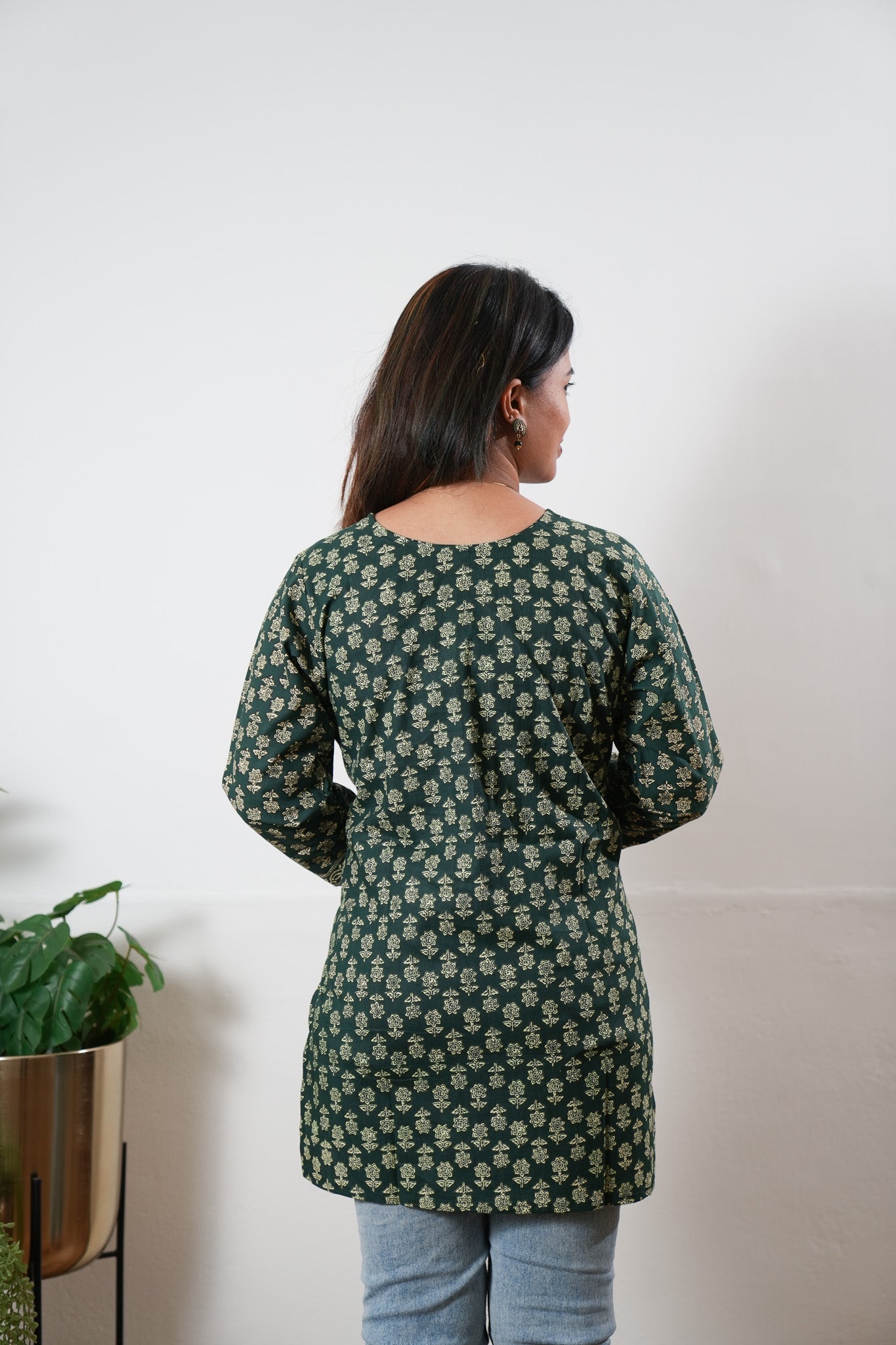 V neck cotton short kurti -Forest green