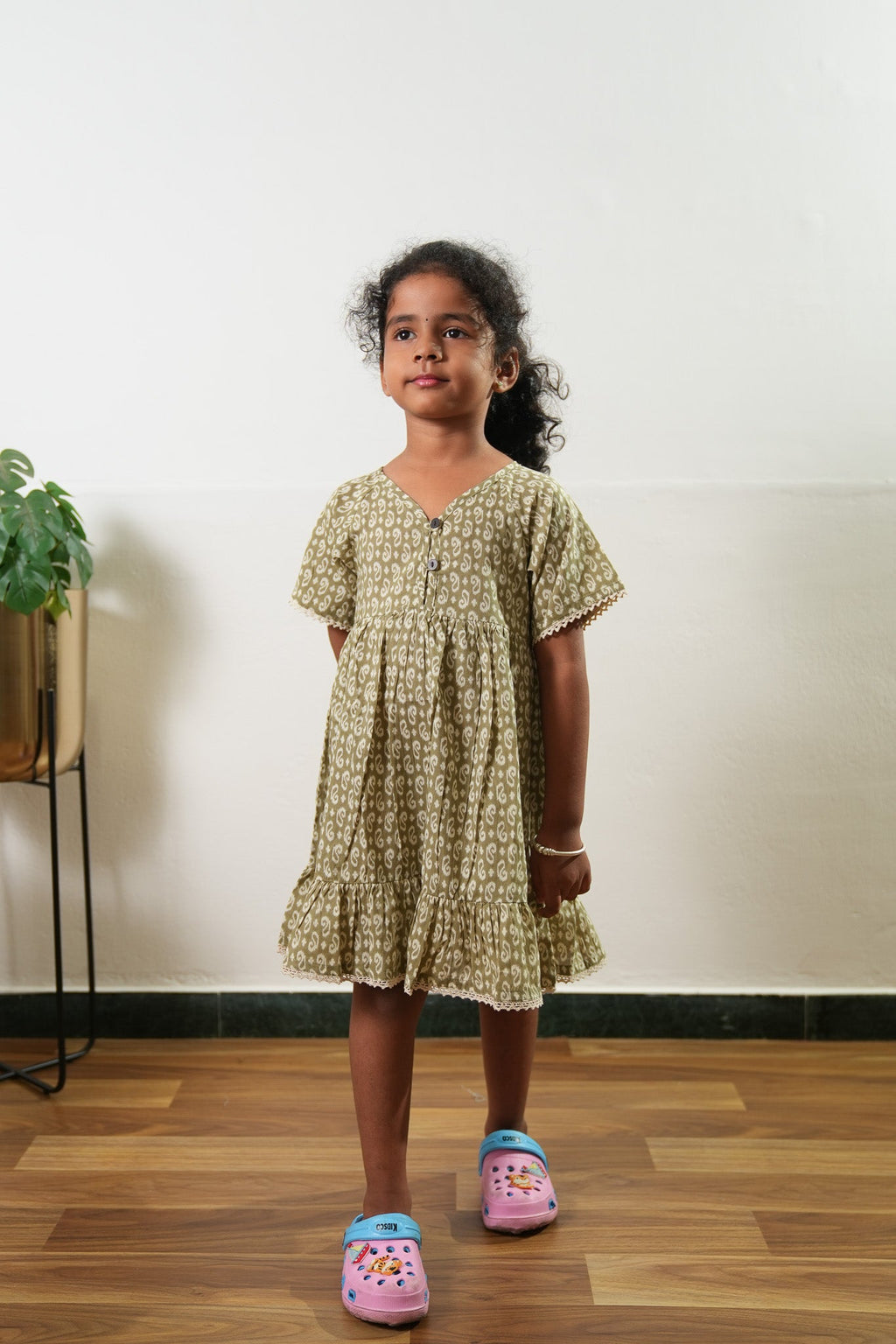 Olive paisley cotton frock