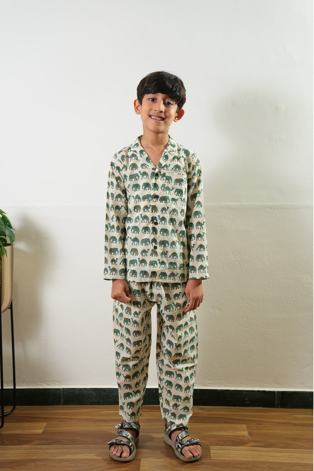Blue elephant cotton unisex night suit