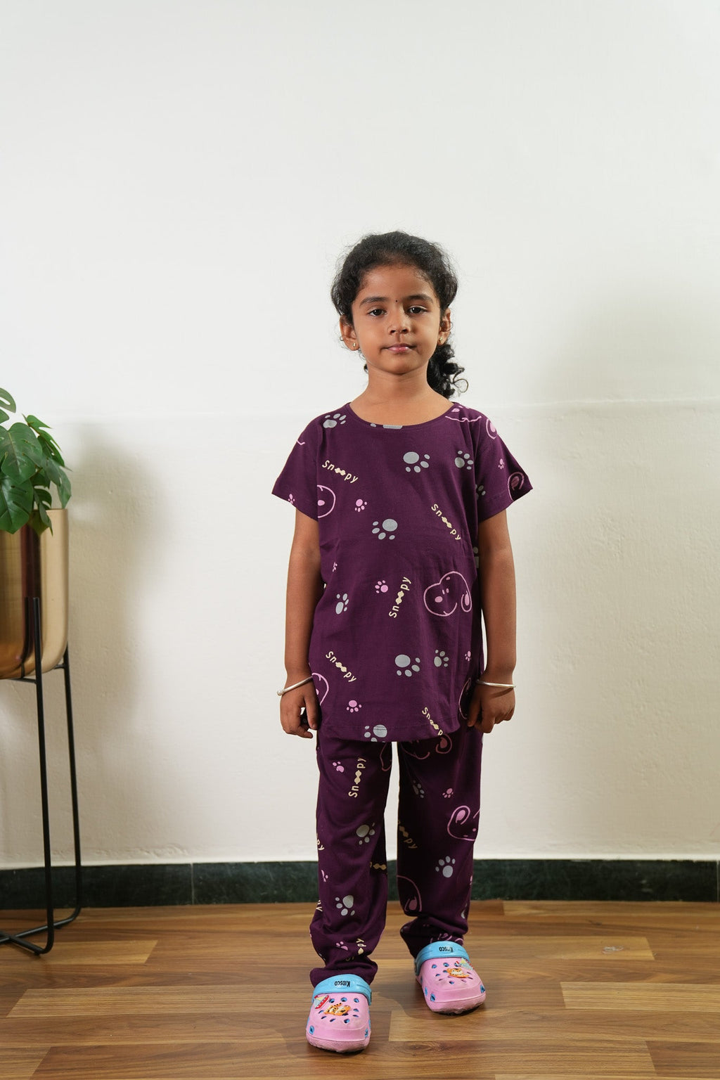 Burgundy knitted cotton night suit