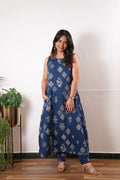 Royal blue butta cotton co-ords set(attached sleeves)