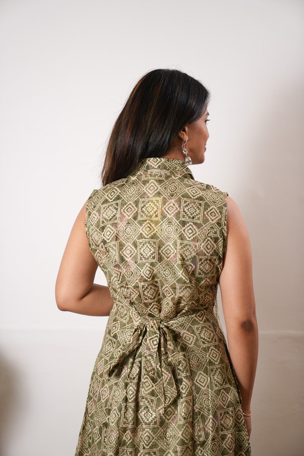 Olive green viscose shirt co-ords set( attached sleeves)