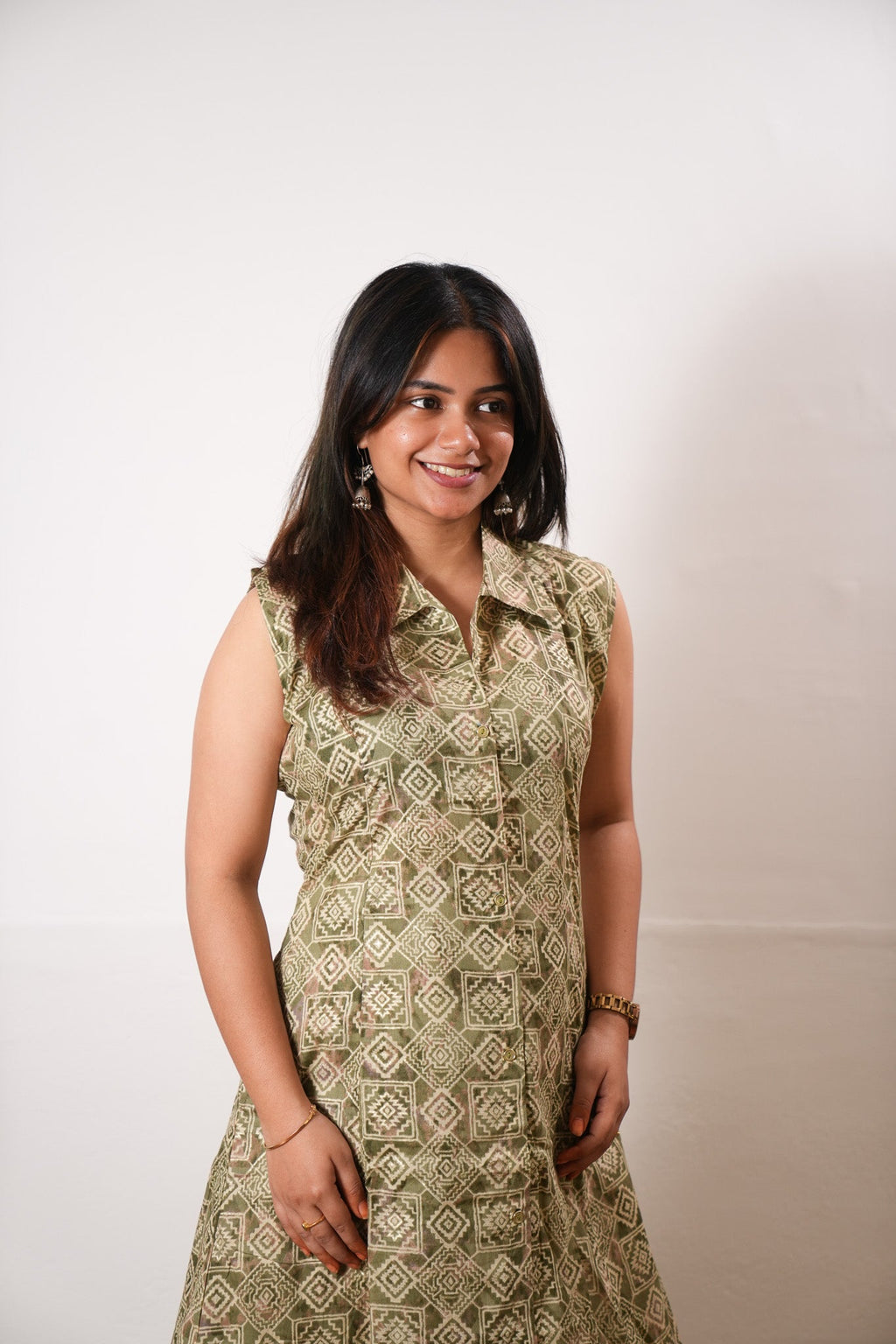 Olive green viscose shirt co-ords set( attached sleeves)