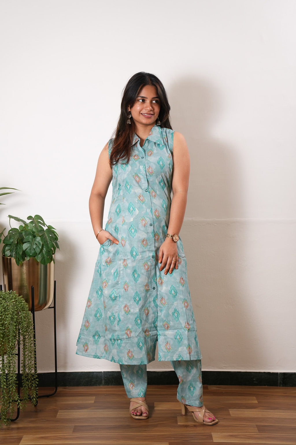 Blue diamond viscose shirt co-ords set (attached sleeves)