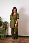 Red flora cotton lounge sleep wear