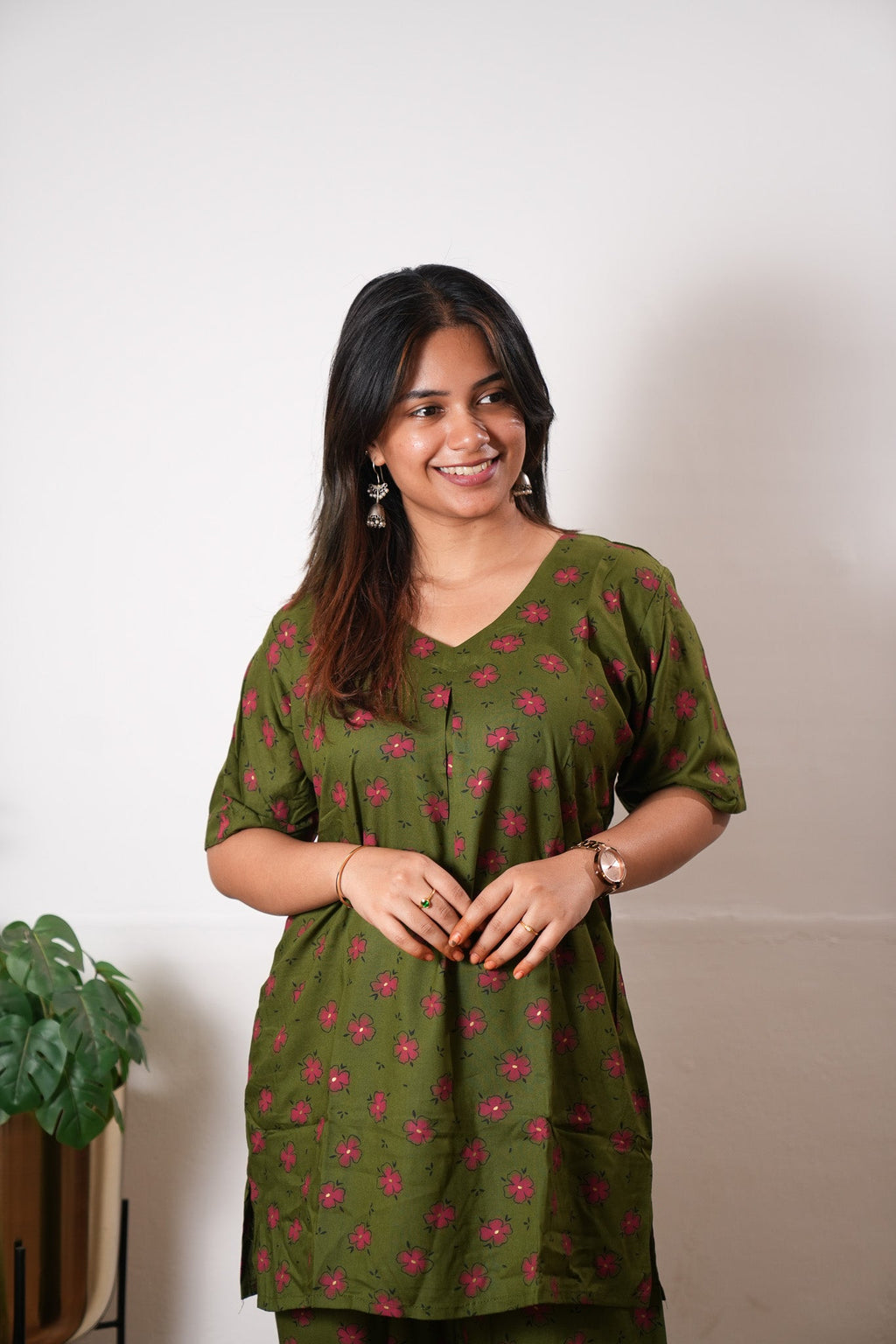 Red flora cotton lounge sleep wear