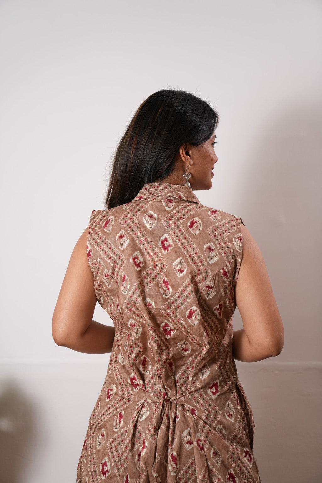 Beige bandhani viscose shirt co-ords set (attached sleeves)