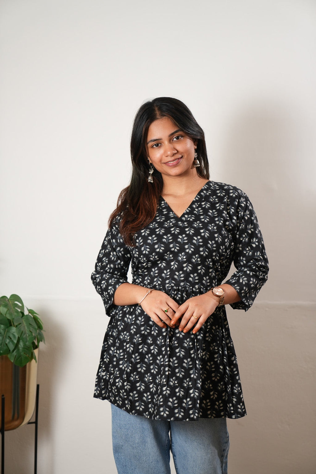 Peplum cotton short kurti - Onyx fern