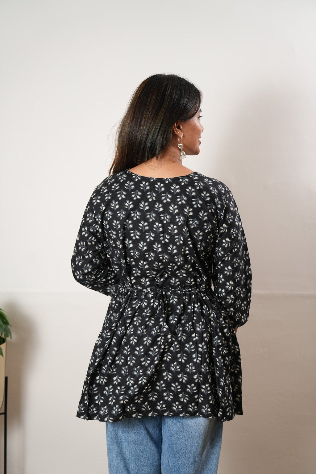 Peplum cotton short kurti - Onyx fern