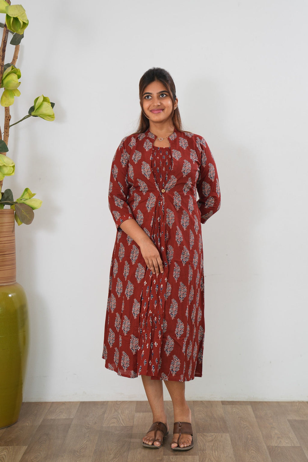 Maroon overcoat cotton midi dress
