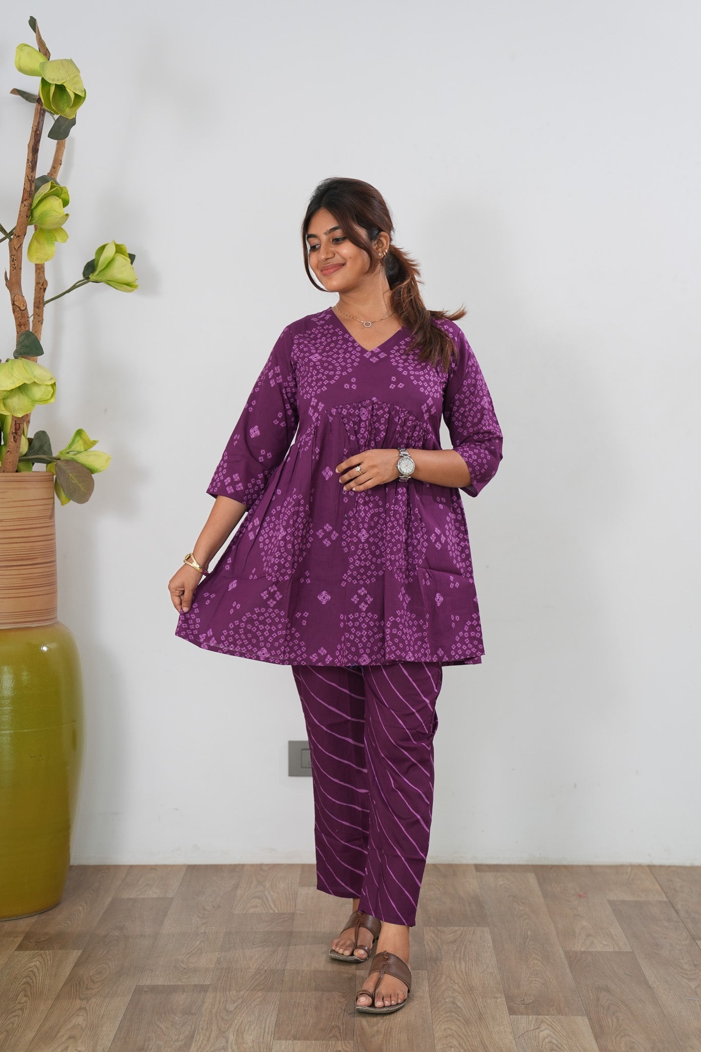 Purple bandhani cotton comfies