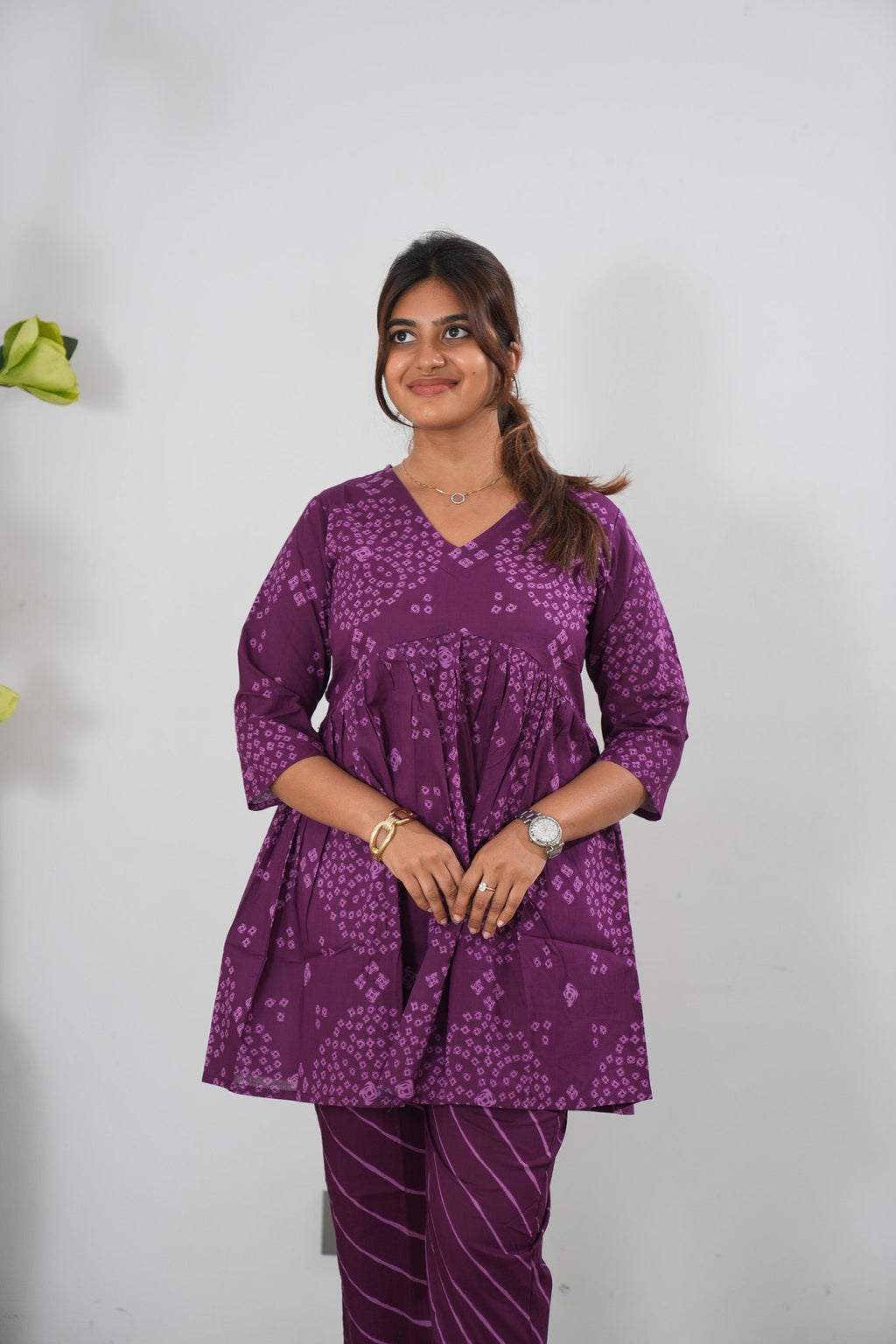Purple bandhani cotton comfies