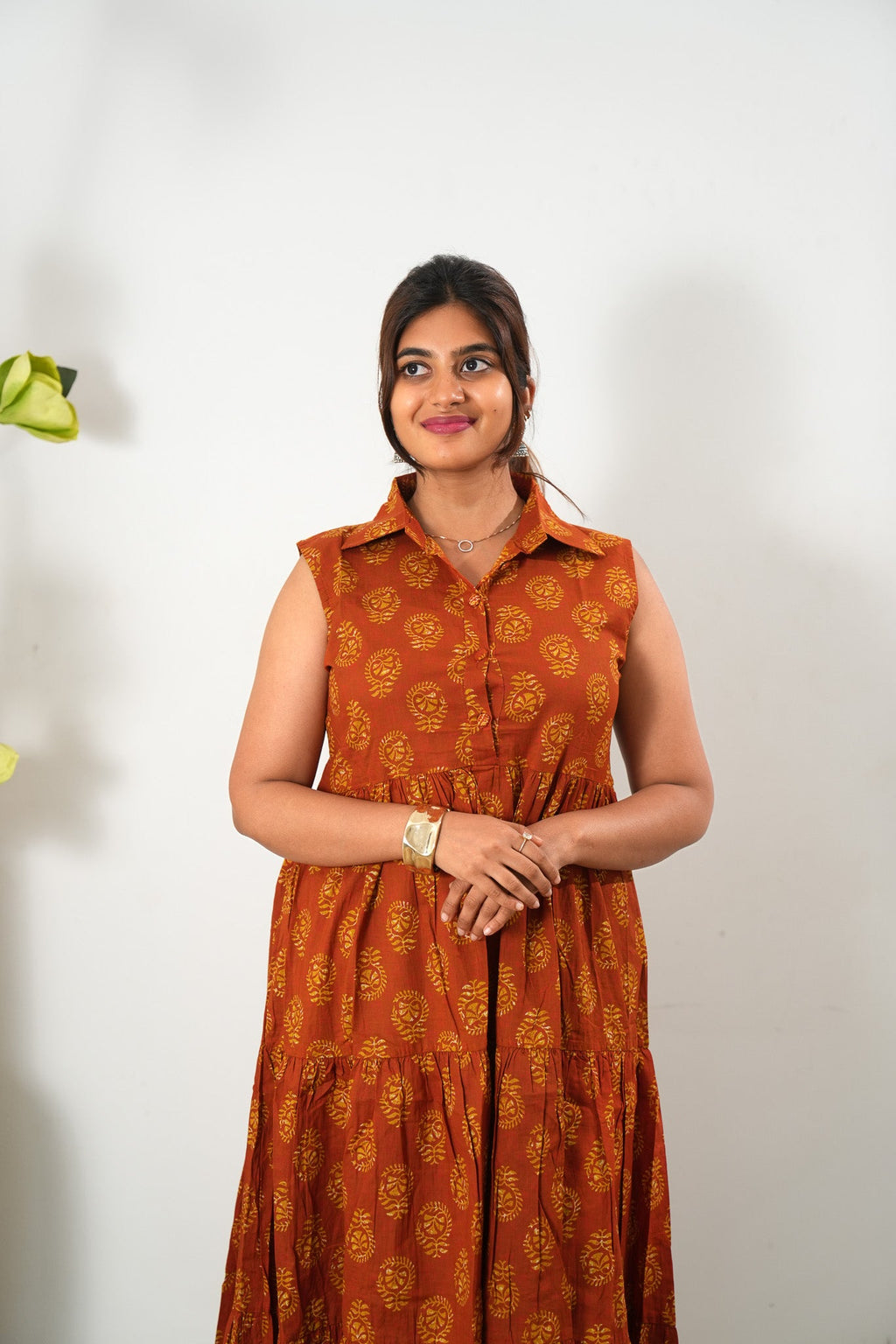 Orange butta cotton button down midi dress(attached sleeves)