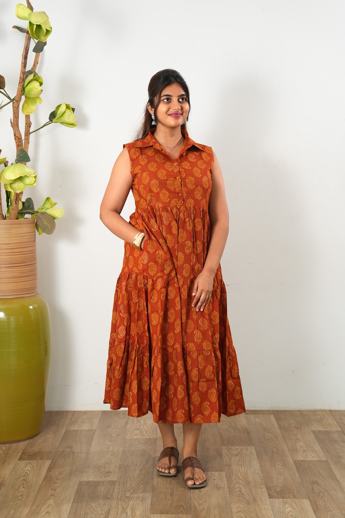Rust orange paisley cotton button down midi dress(attached sleeves)