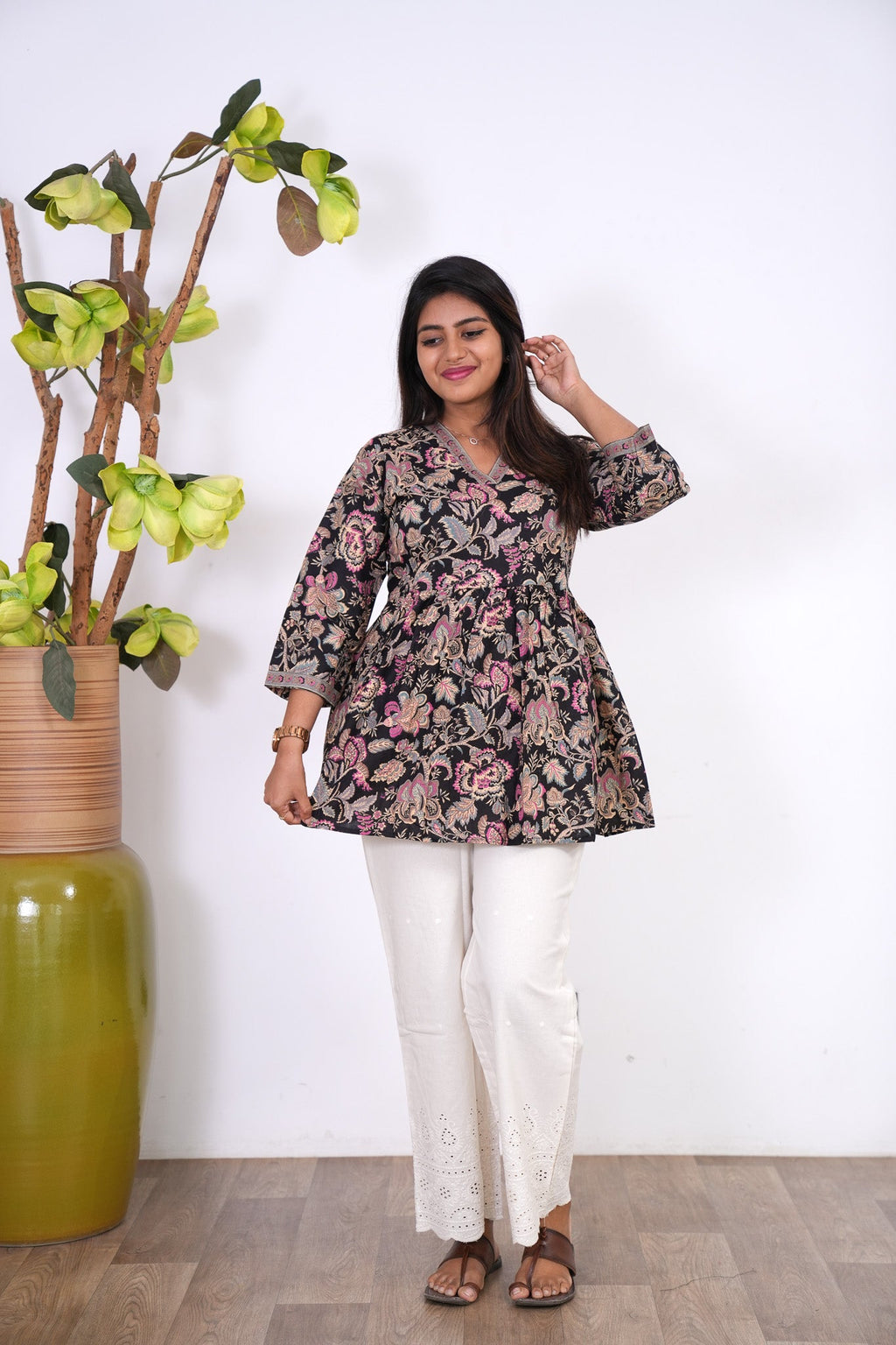 Meryl v neck cotton short kurti - Onyx