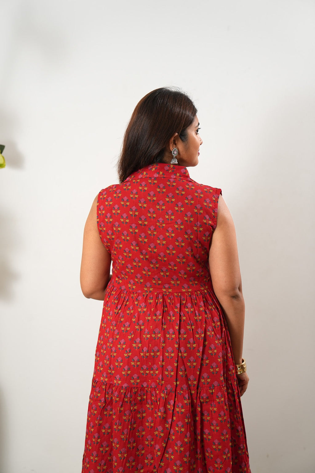 Deep red cotton button down midi dress(attached sleeves)