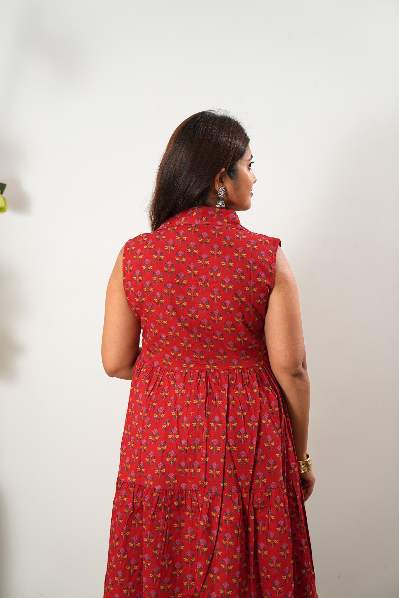 Deep red cotton button down midi dress(attached sleeves)