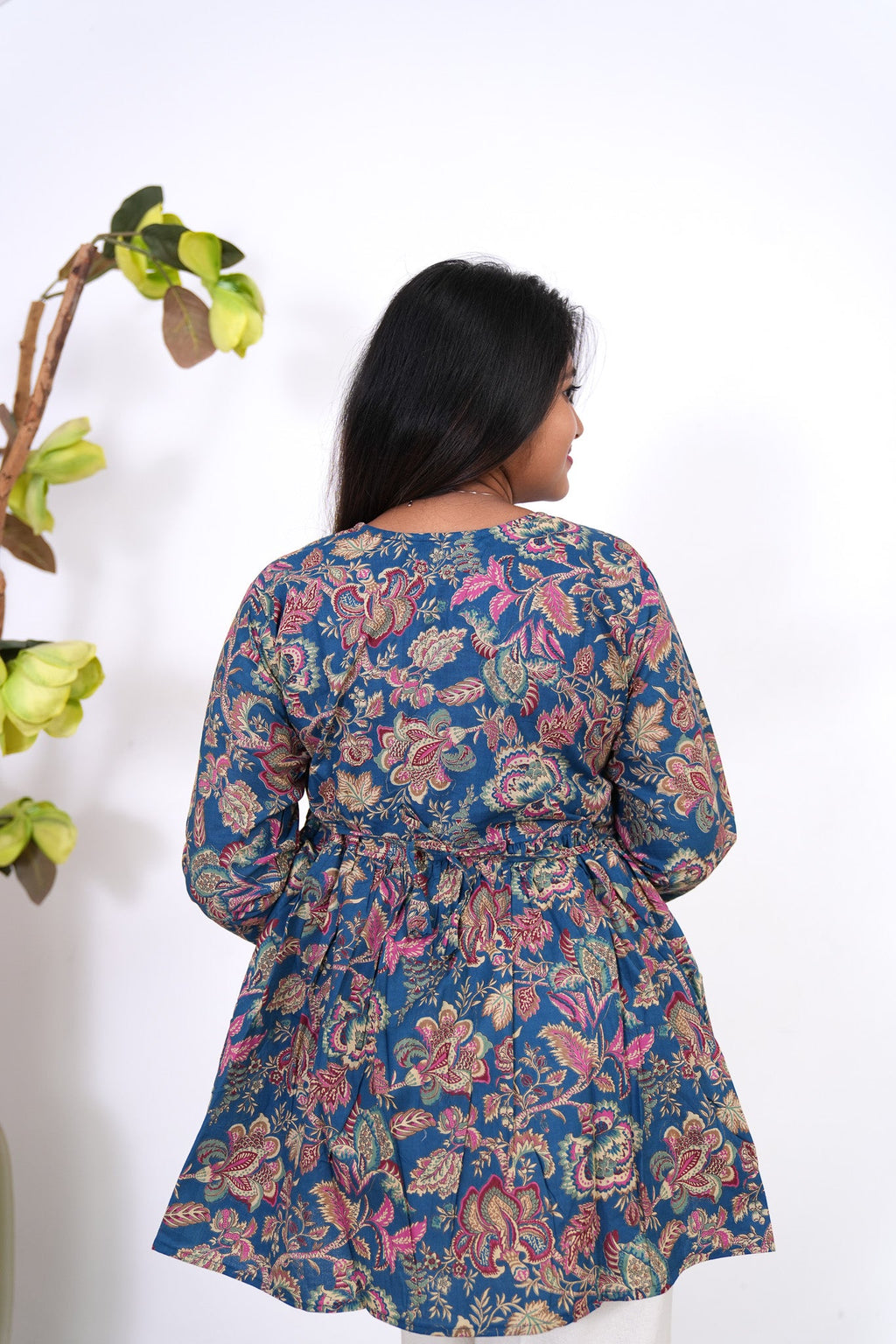 Meryl v neck cotton short kurti-Royal blue