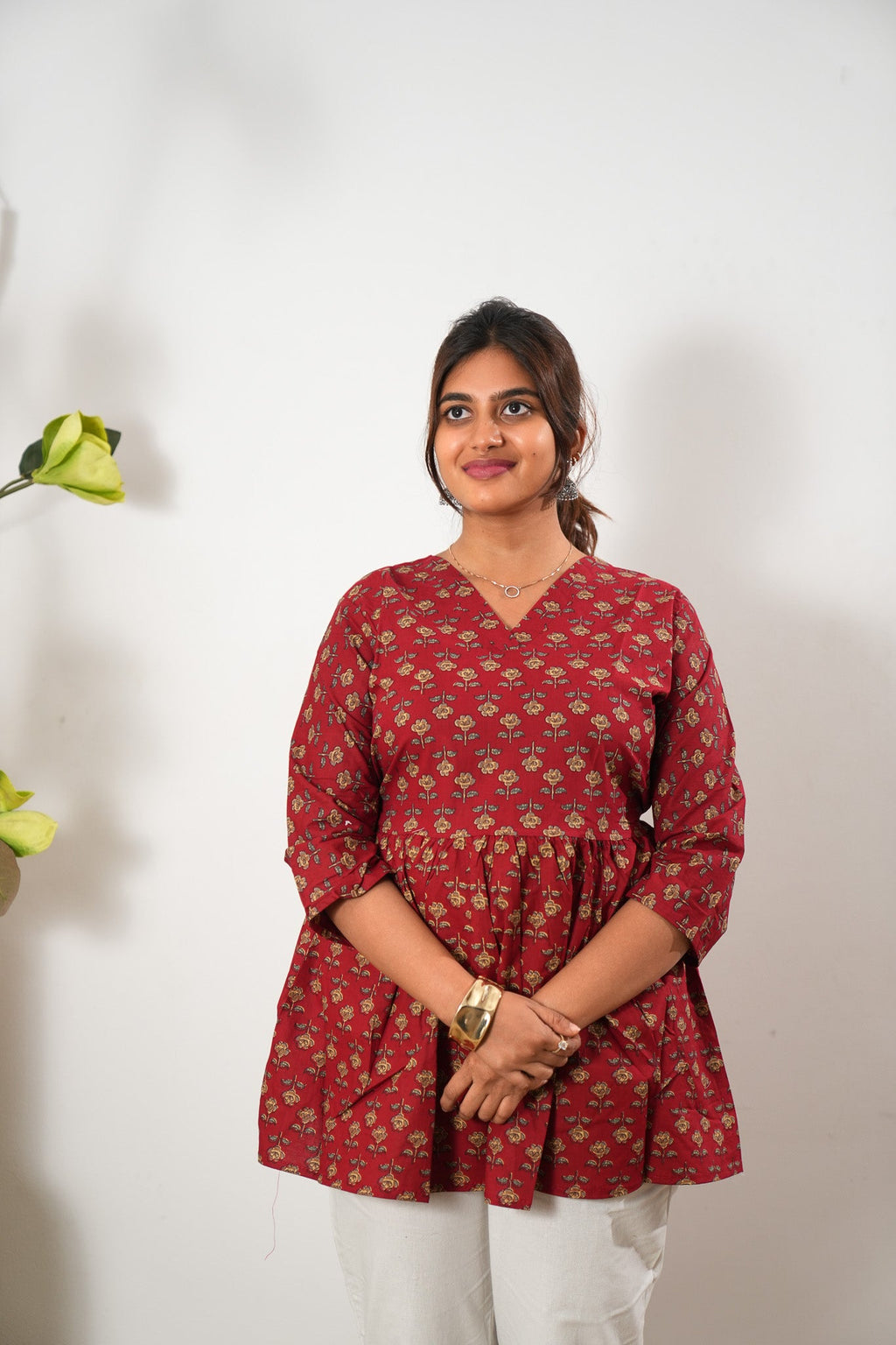 Peplum cotton short kurti - Red roses