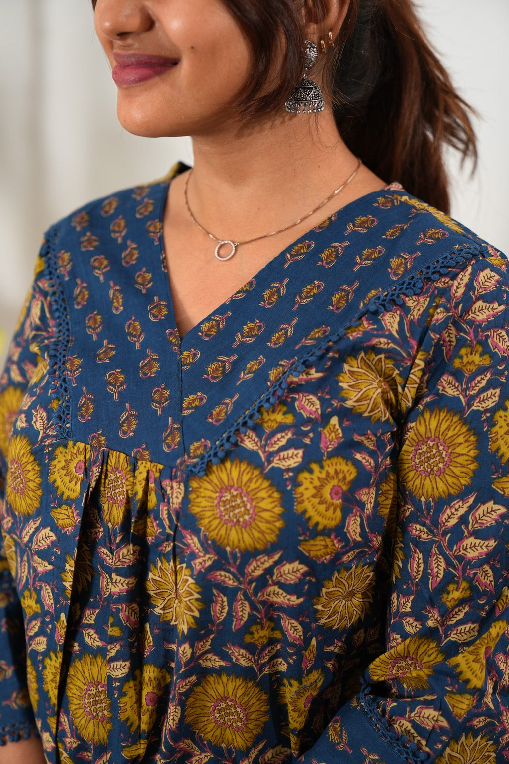 Sunflower cotton top